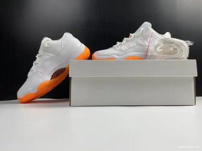 BRIGHT AIR LOW CITRUS RETRO AH7860-139 JORDAN 11 0509